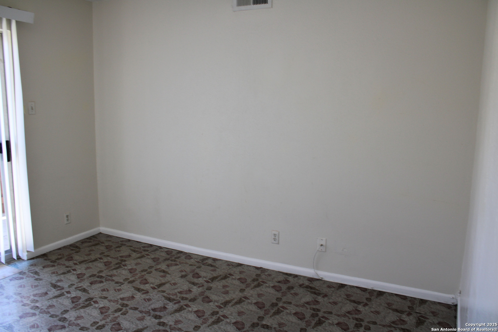 923 Vance Jackson San Antonio TX 78201