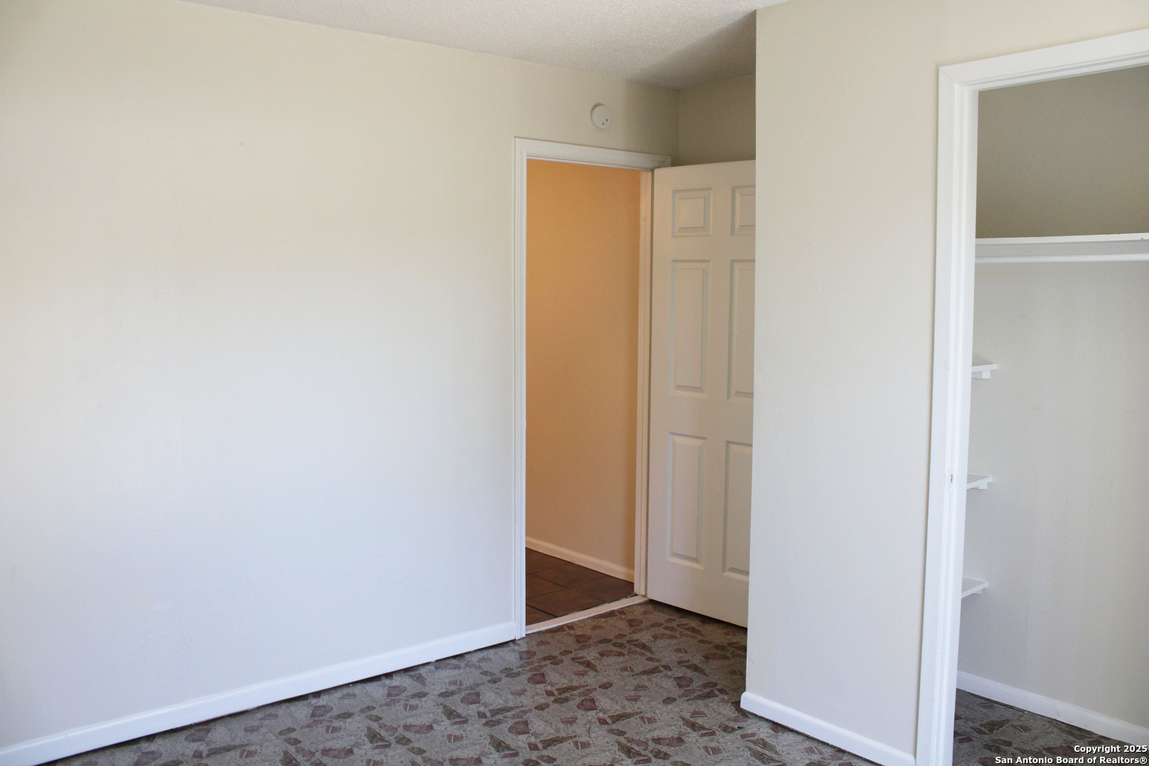 923 Vance Jackson San Antonio TX 78201