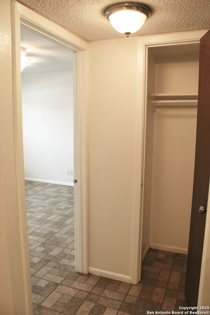 923 Vance Jackson San Antonio TX 78201