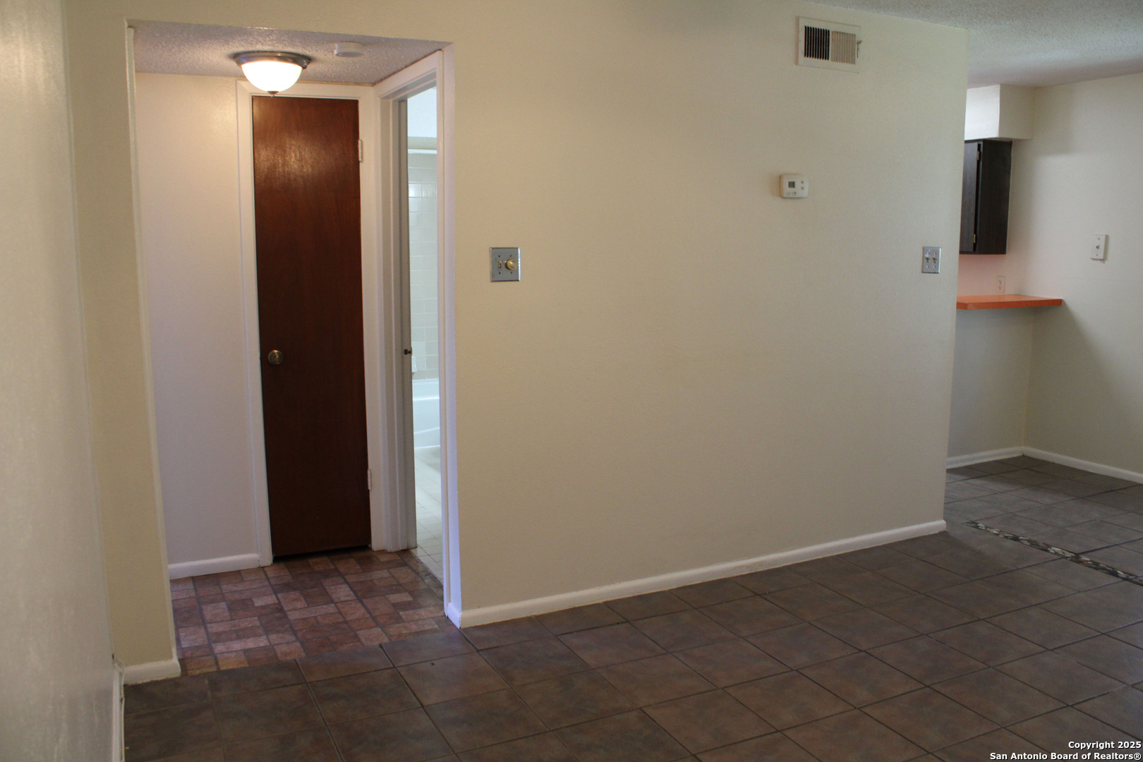 923 Vance Jackson San Antonio TX 78201