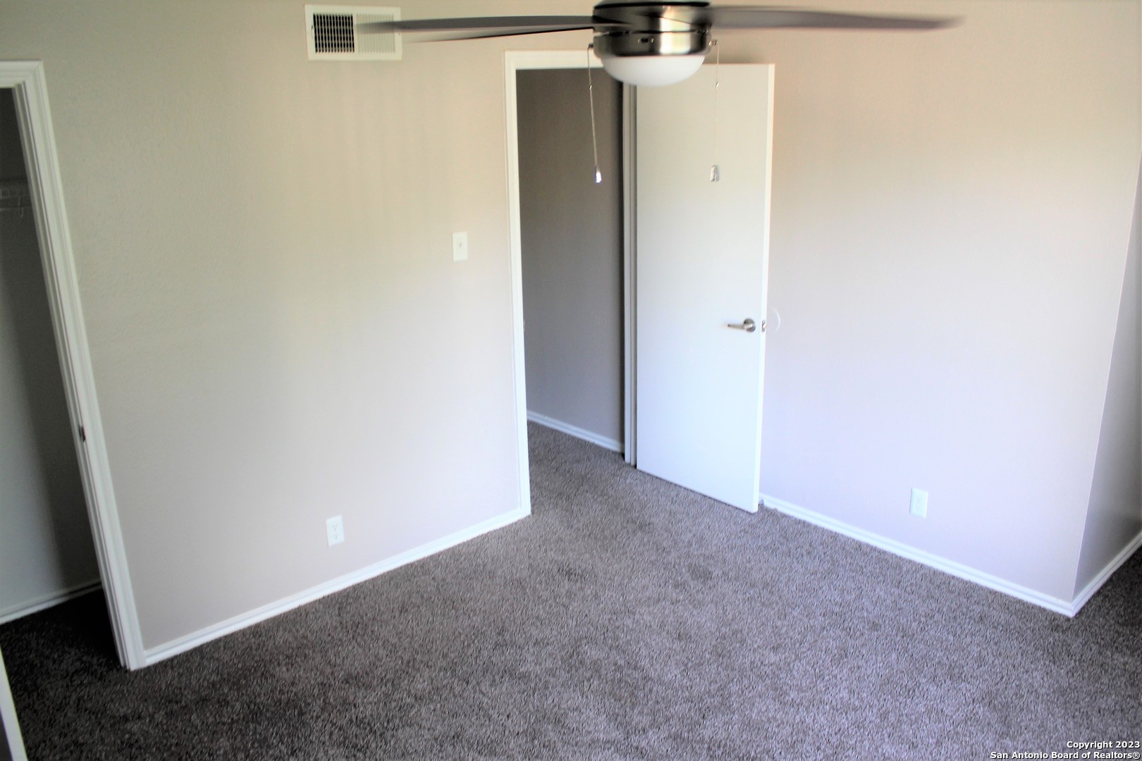 9226 Encino Village San Antonio TX 78250