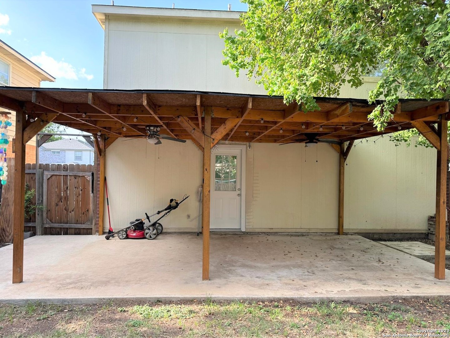 9226 Encino Village San Antonio TX 78250