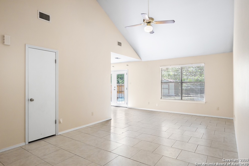 265-267 Lohmann Boerne TX 78006