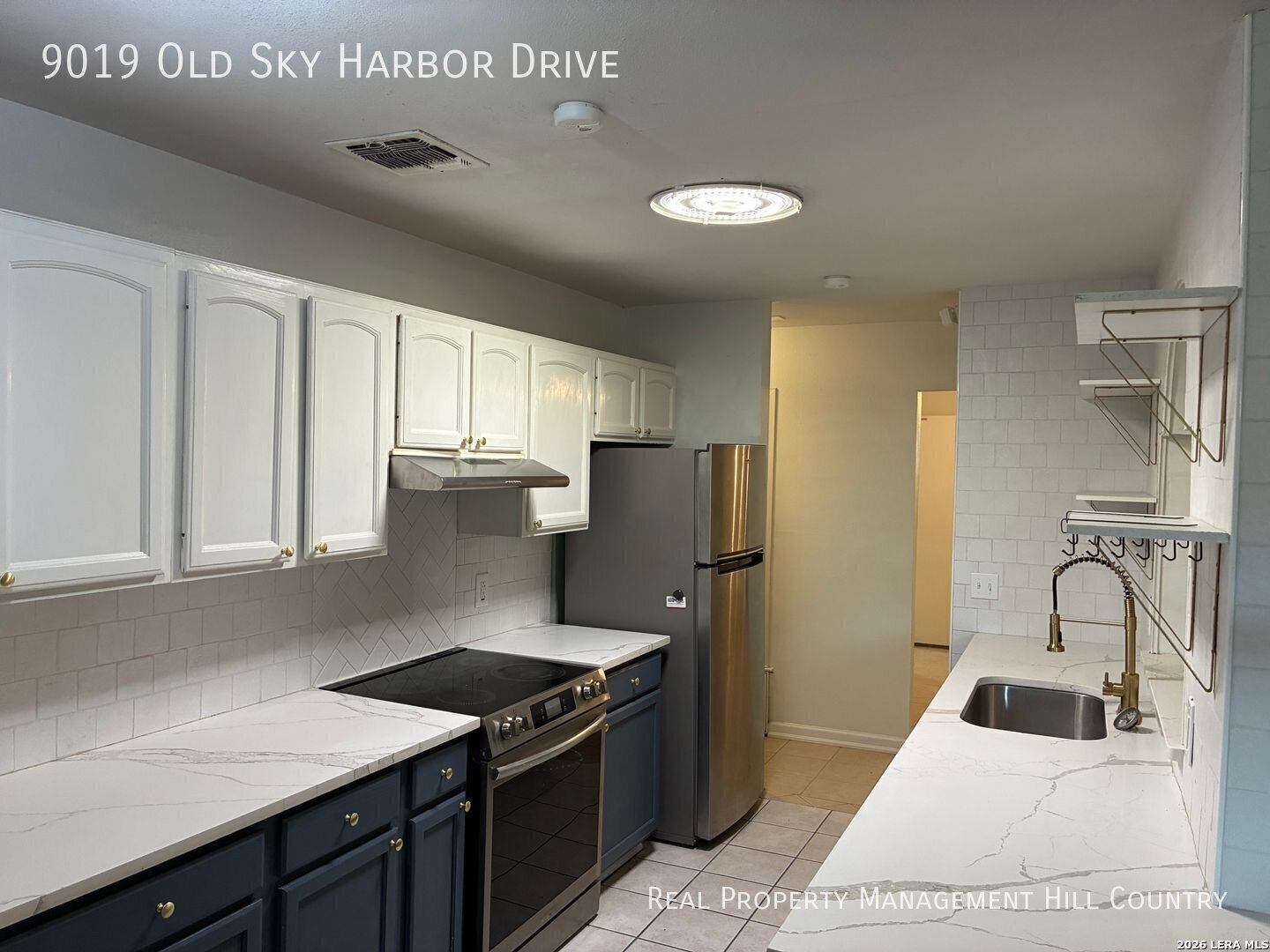 9019 Old Sky Harbor San Antonio TX 78242