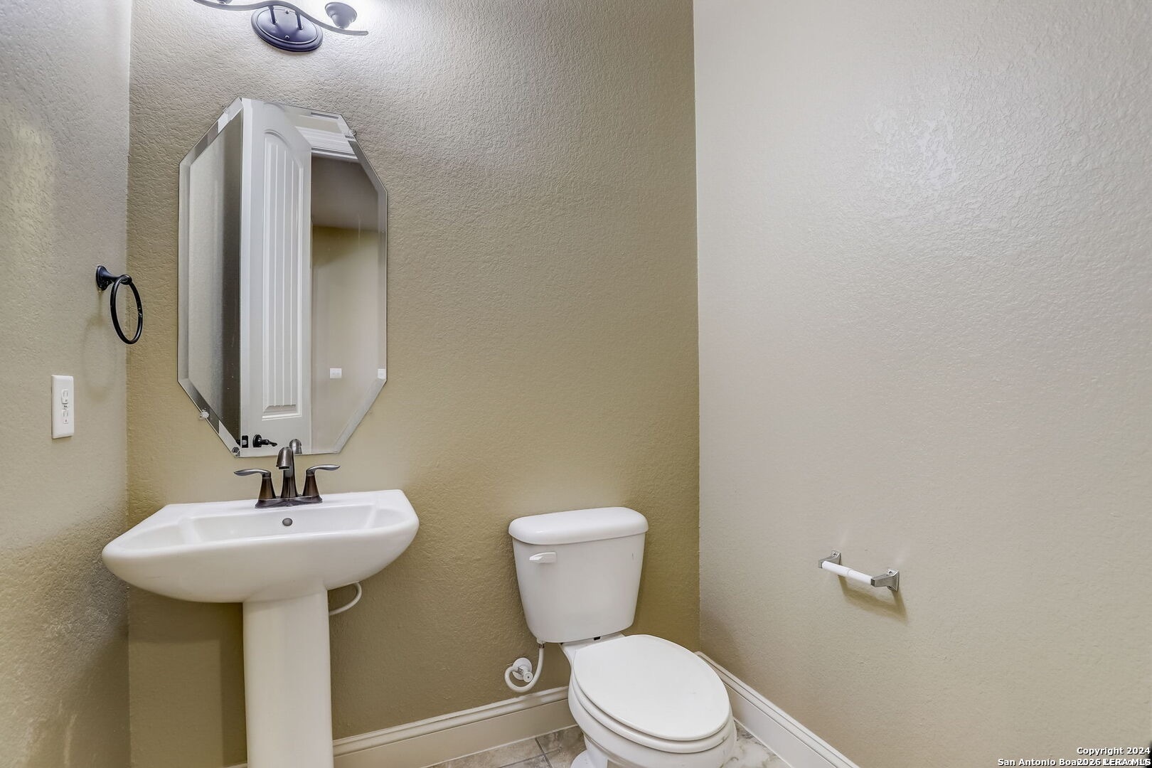 3418 Marlark Pass San Antonio TX 78261