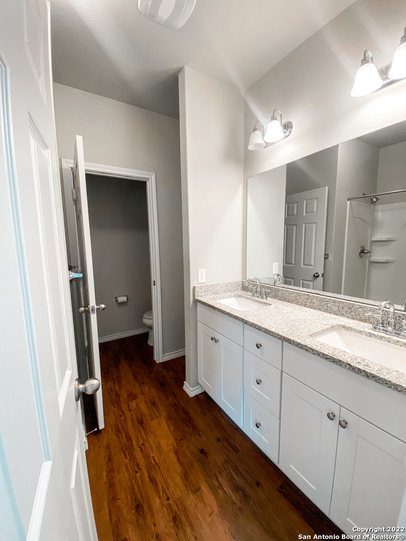 6802 Freedom Hills San Antonio TX 78242