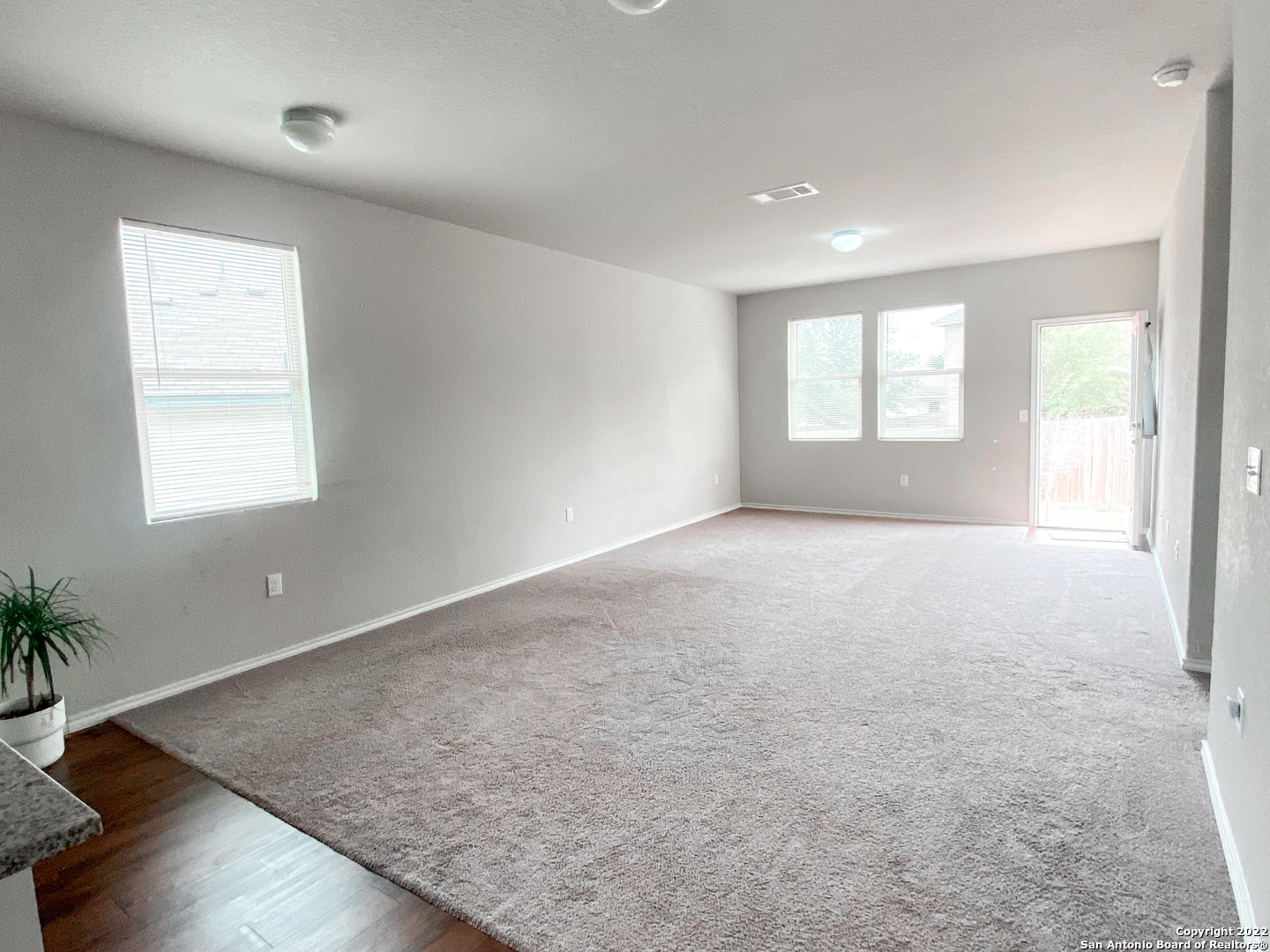 6802 Freedom Hills San Antonio TX 78242