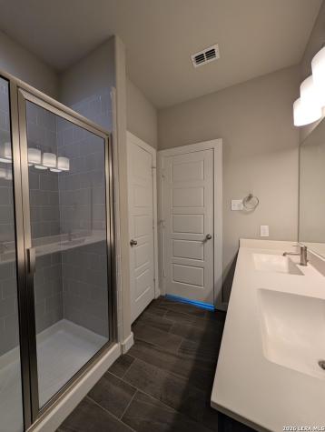 506 Creekside Forest New Braunfels TX 78130