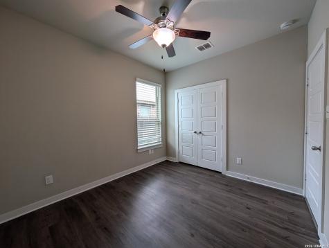 506 Creekside Forest New Braunfels TX 78130