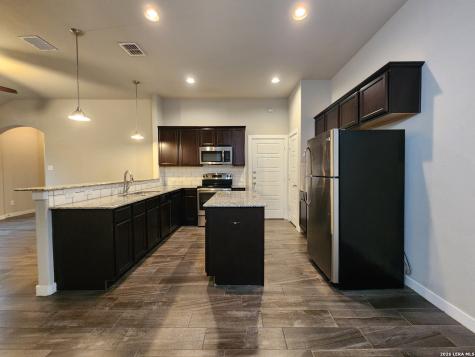 506 Creekside Forest New Braunfels TX 78130