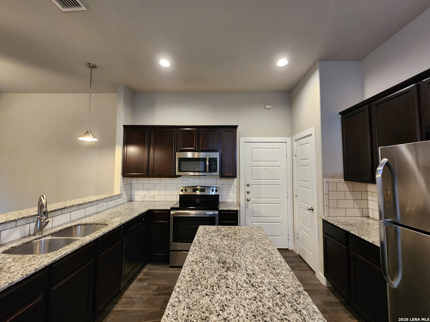 506 Creekside Forest New Braunfels TX 78130