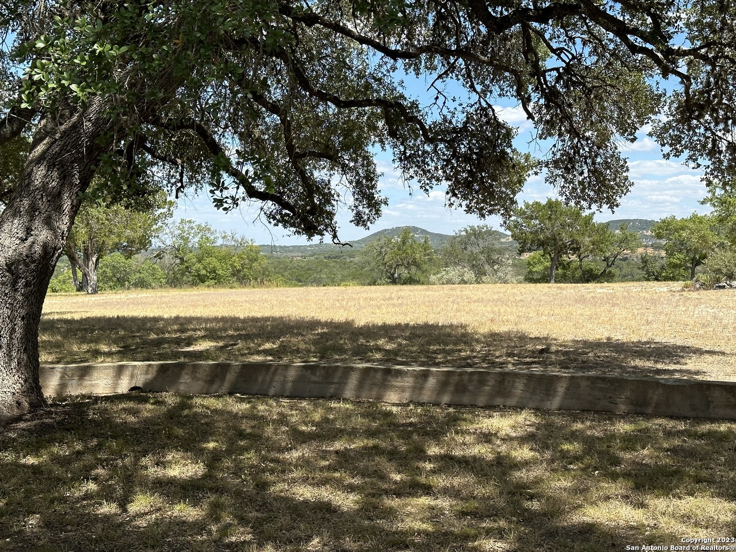 1712 B Fm 470 Bandera TX 78003