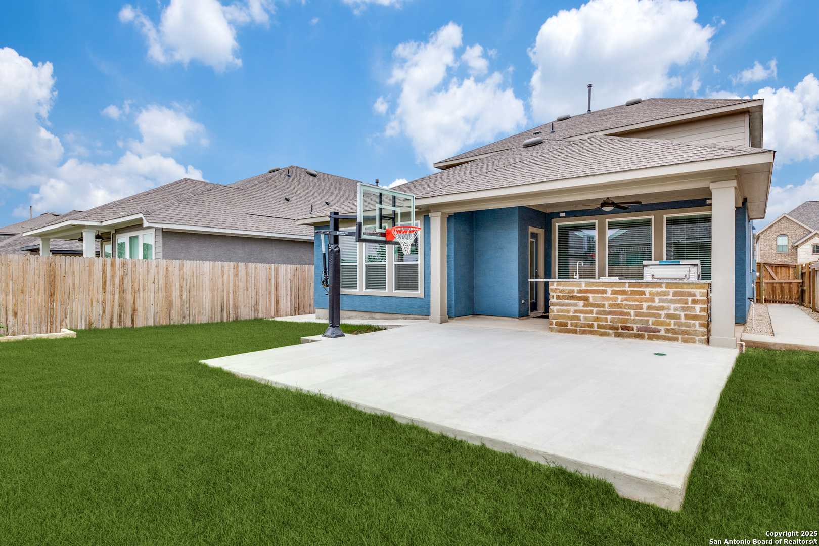 2618 Suncadia San Antonio TX 78245