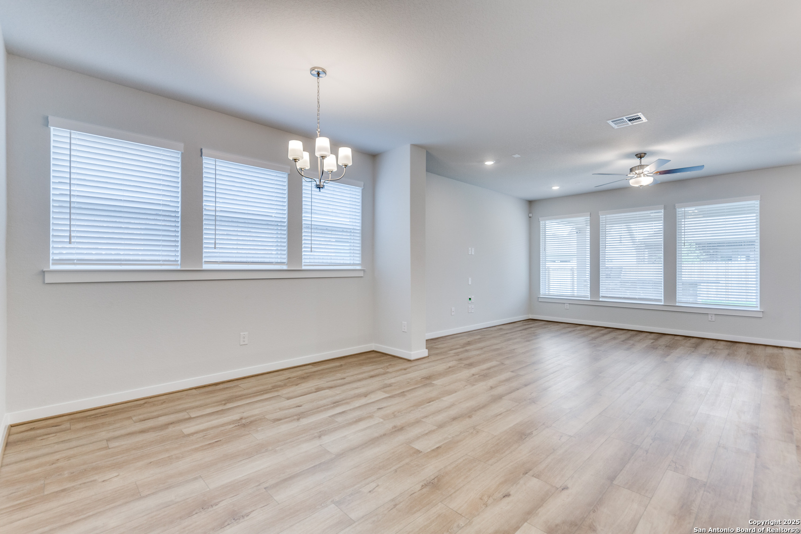 2618 Suncadia San Antonio TX 78245