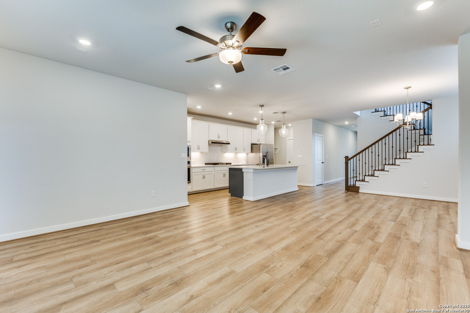 2618 Suncadia San Antonio TX 78245