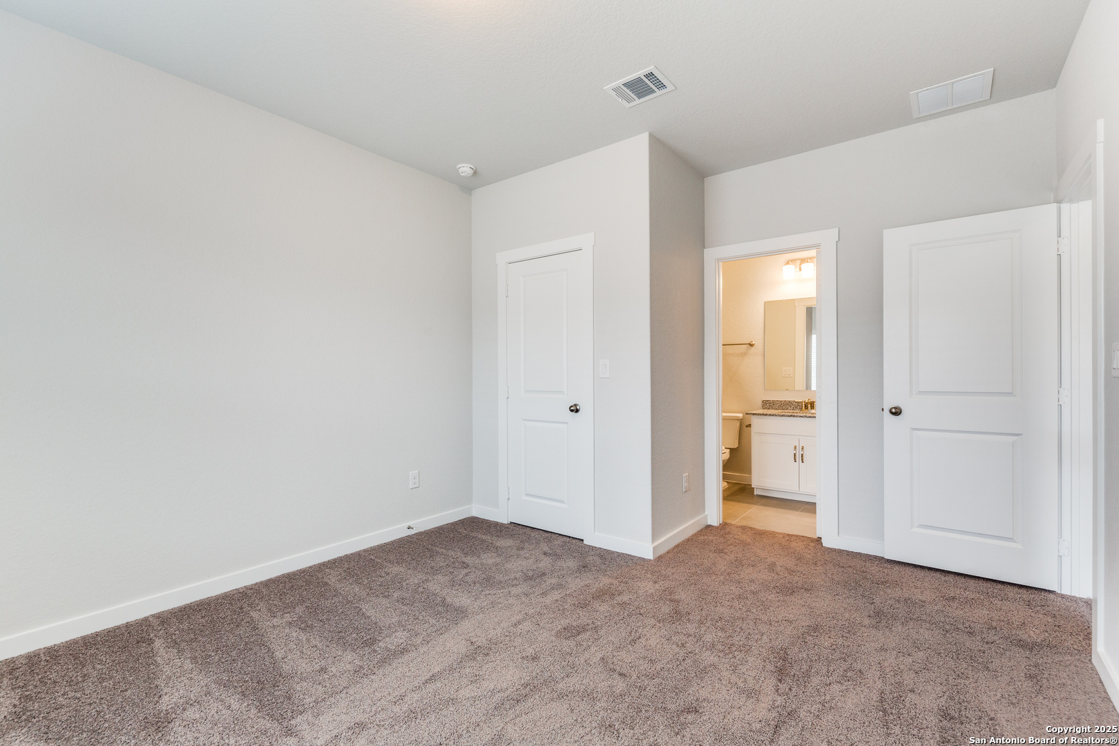 2618 Suncadia San Antonio TX 78245