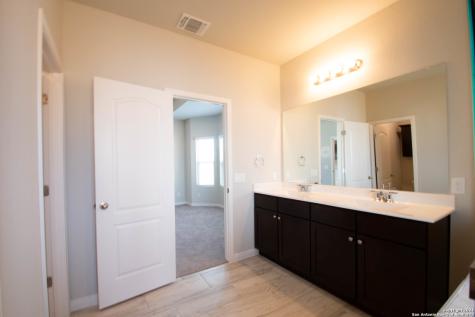2819 Wheatfield Way New Braunfels TX 78130
