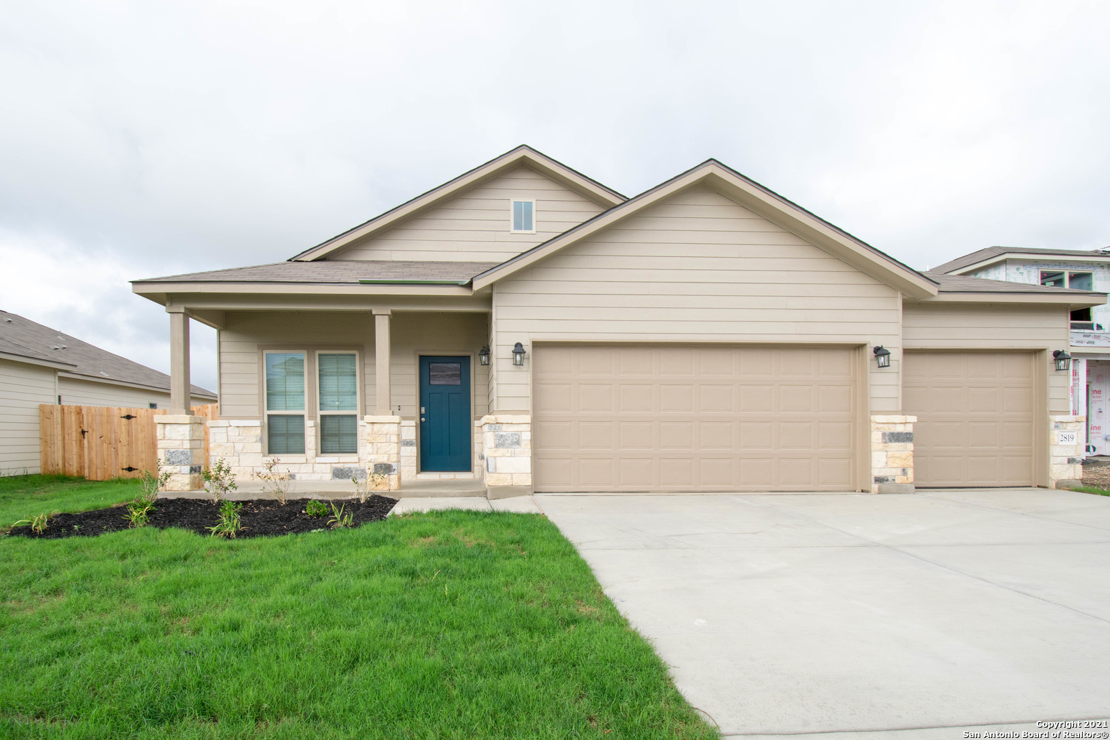 2819 Wheatfield Way New Braunfels TX 78130