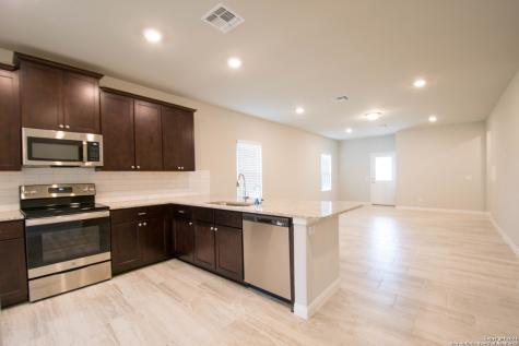 2819 Wheatfield Way New Braunfels TX 78130