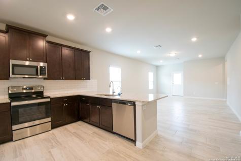 2819 Wheatfield Way New Braunfels TX 78130