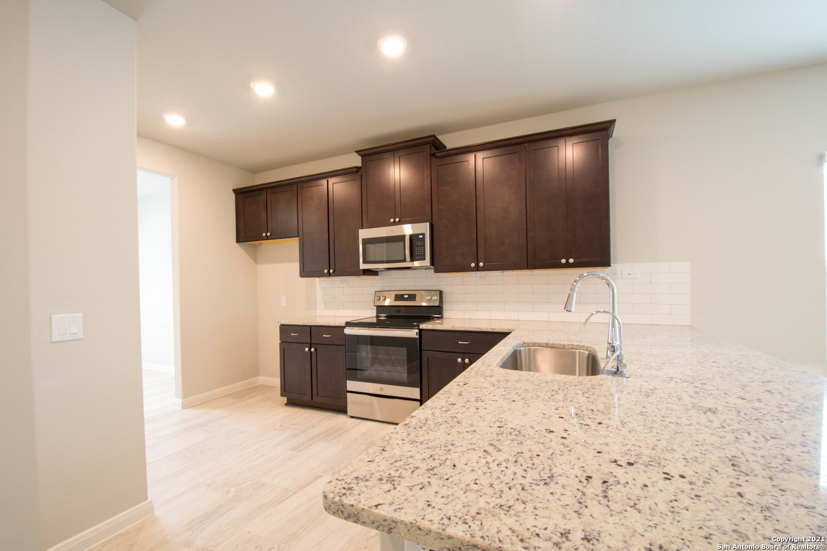 2819 Wheatfield Way New Braunfels TX 78130