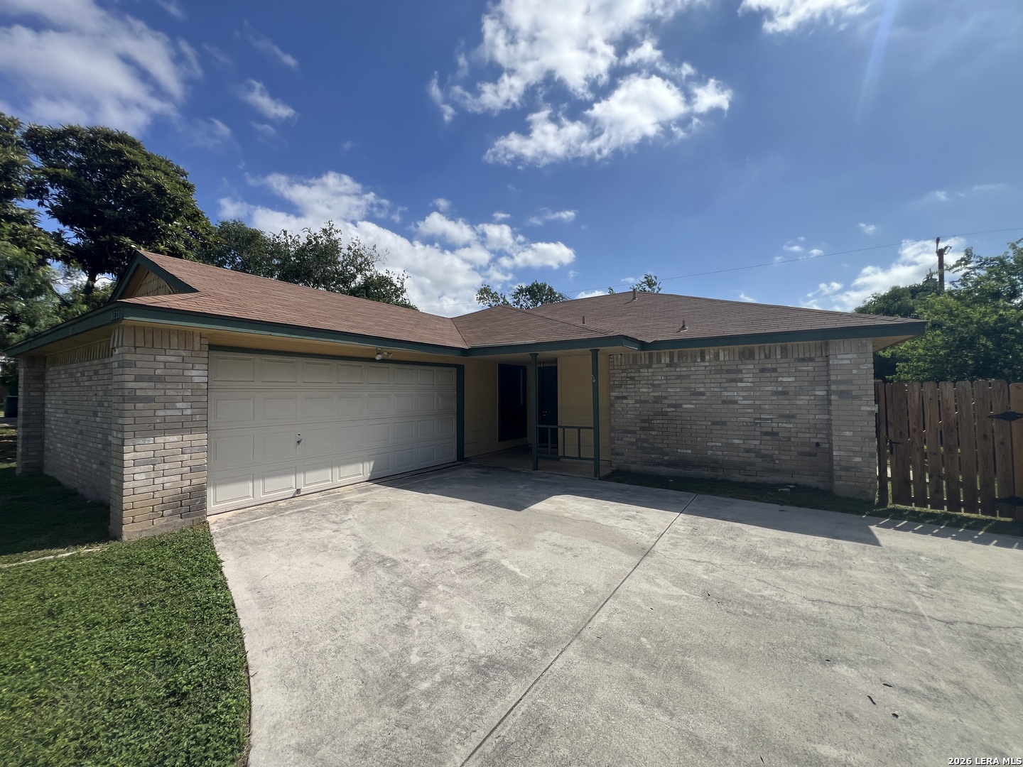 6530 Forest Village San Antonio TX 78250