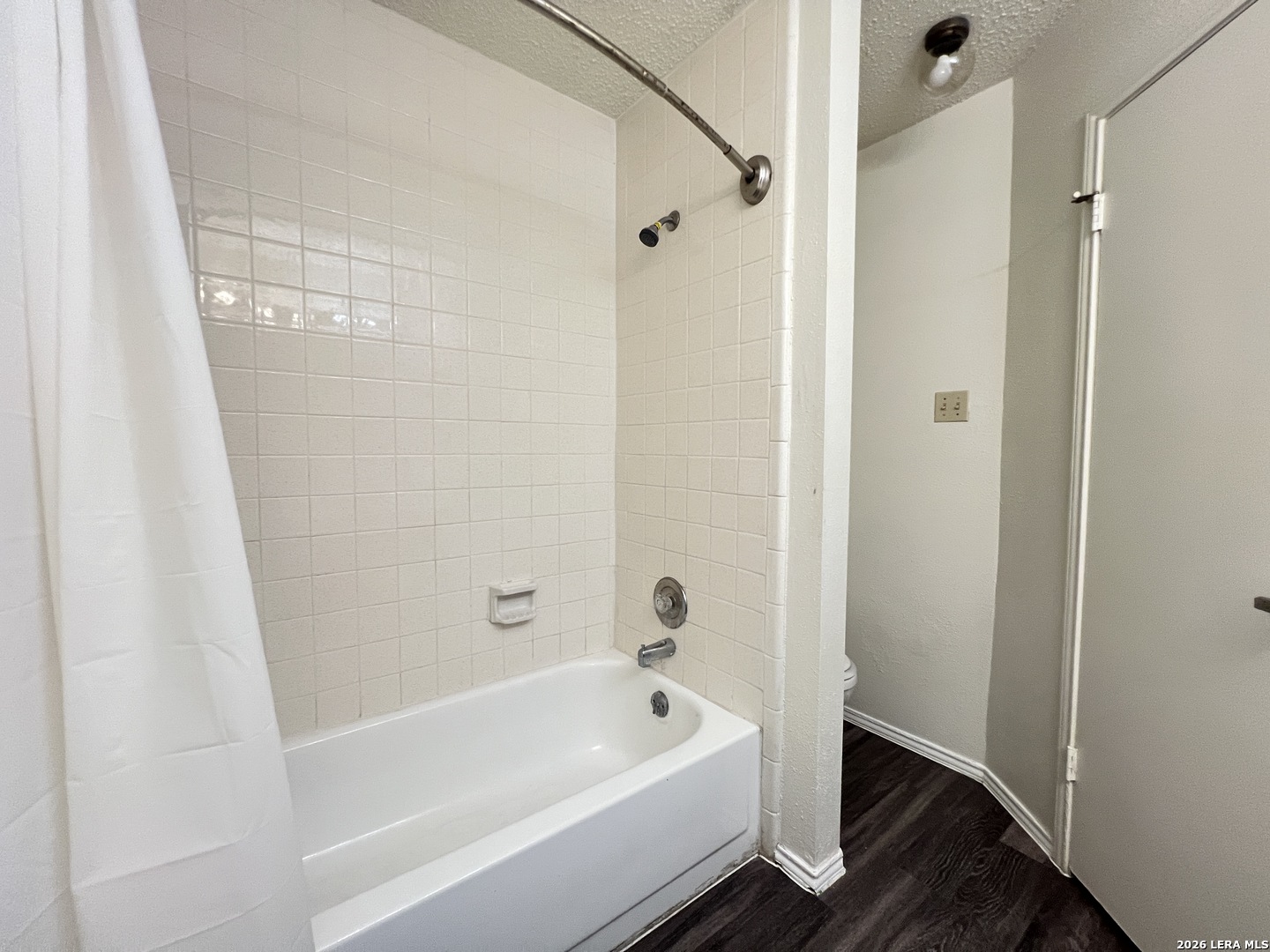 6530 Forest Village San Antonio TX 78250