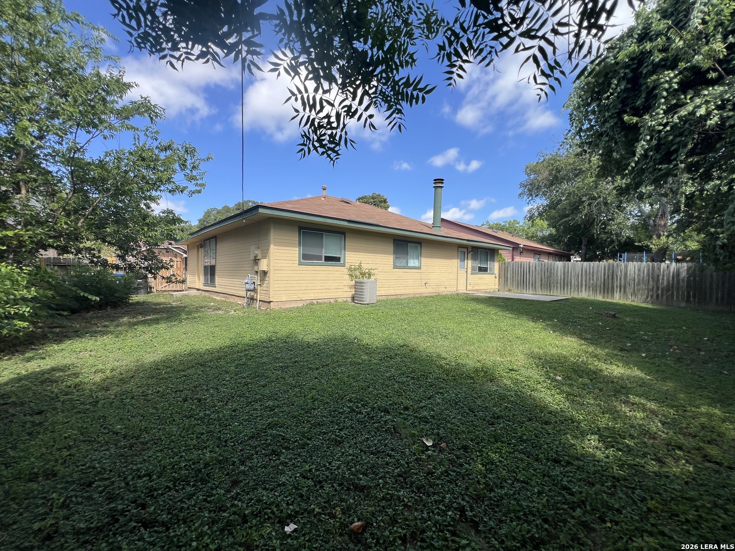 6530 Forest Village San Antonio TX 78250