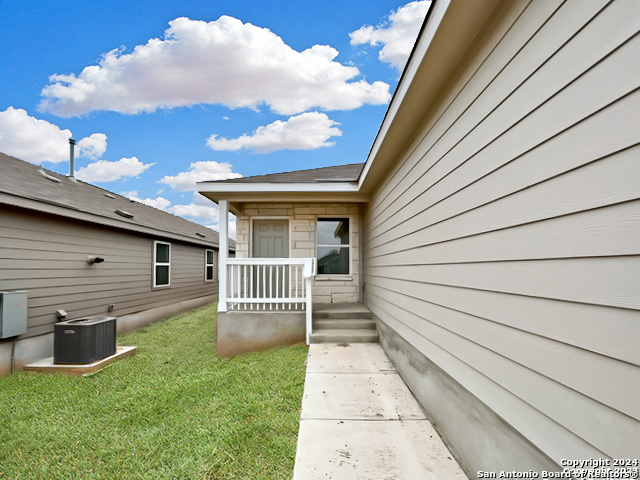 10015 Kersey Mill San Antonio TX 78224