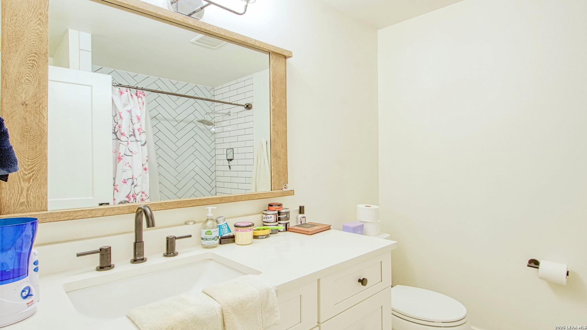 1021 N Palmetto San Antonio TX 78202