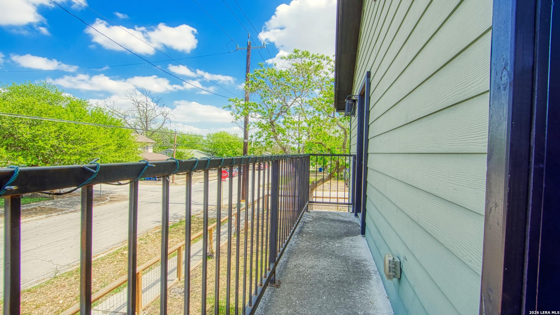 1021 N Palmetto San Antonio TX 78202