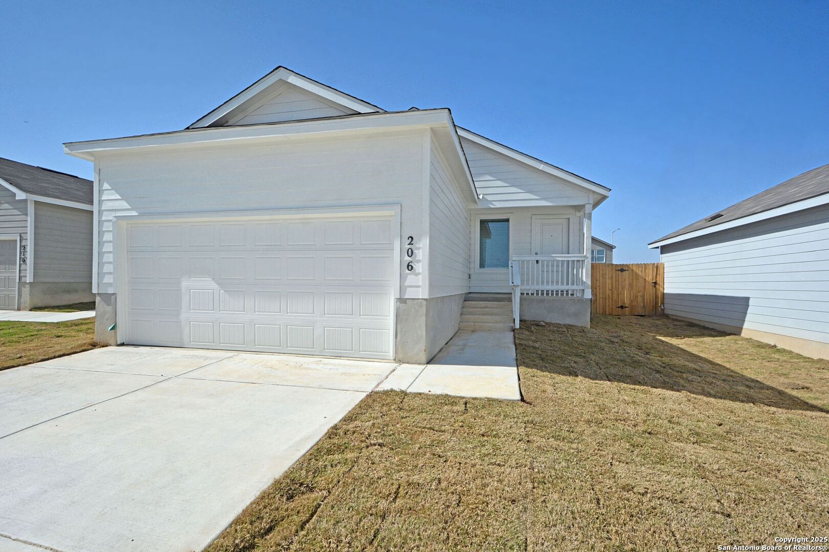 206 Charles Way Marion TX 78124