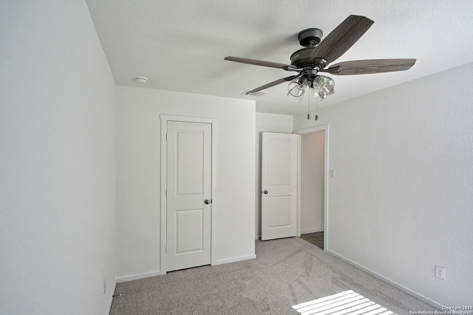 206 Charles Way Marion TX 78124