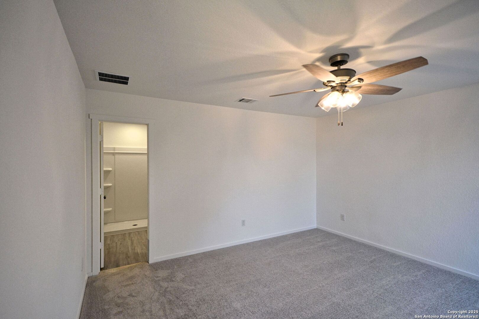 206 Charles Way Marion TX 78124