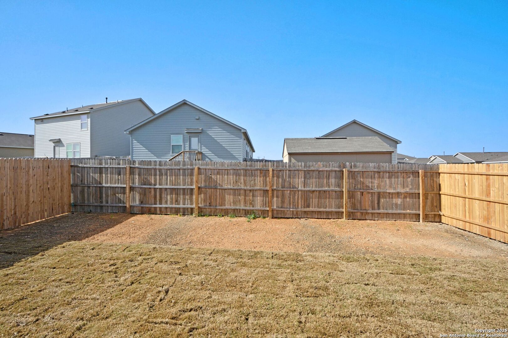 206 Charles Way Marion TX 78124