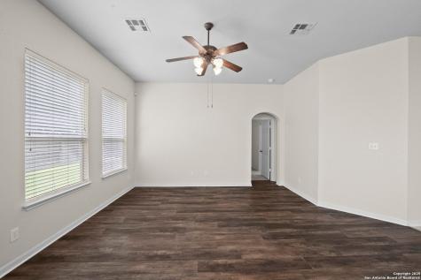 132 Niemietz Cove Cibolo TX 78108
