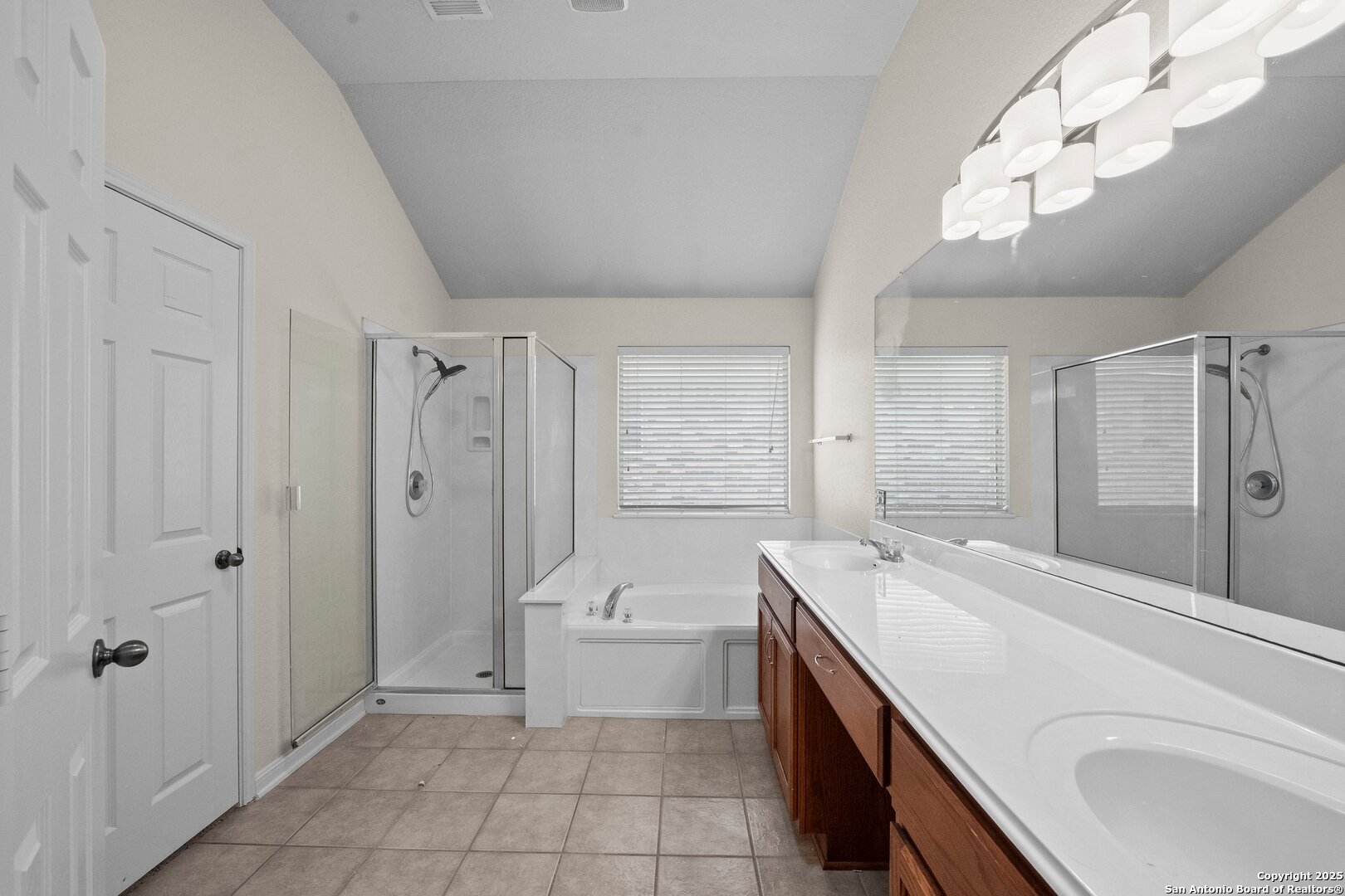 132 Niemietz Cove Cibolo TX 78108