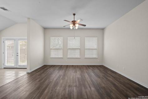 132 Niemietz Cove Cibolo TX 78108