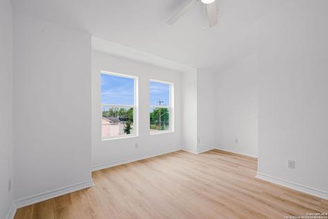 1303 Essex Street San Antonio TX 78210
