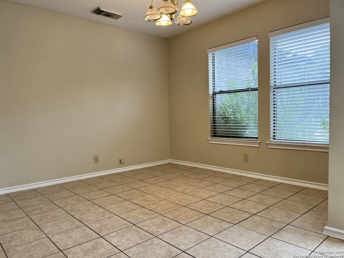 8843 Charter Point San Antonio TX 78250