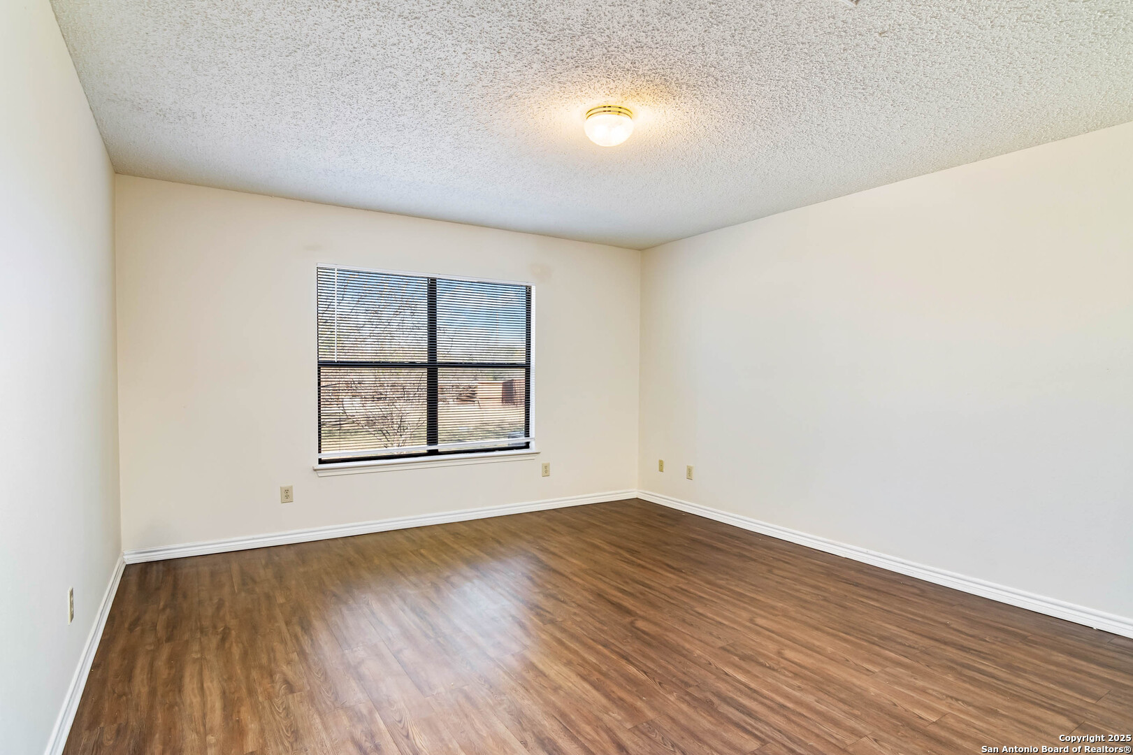 5015 Shara Mist San Antonio TX 78251