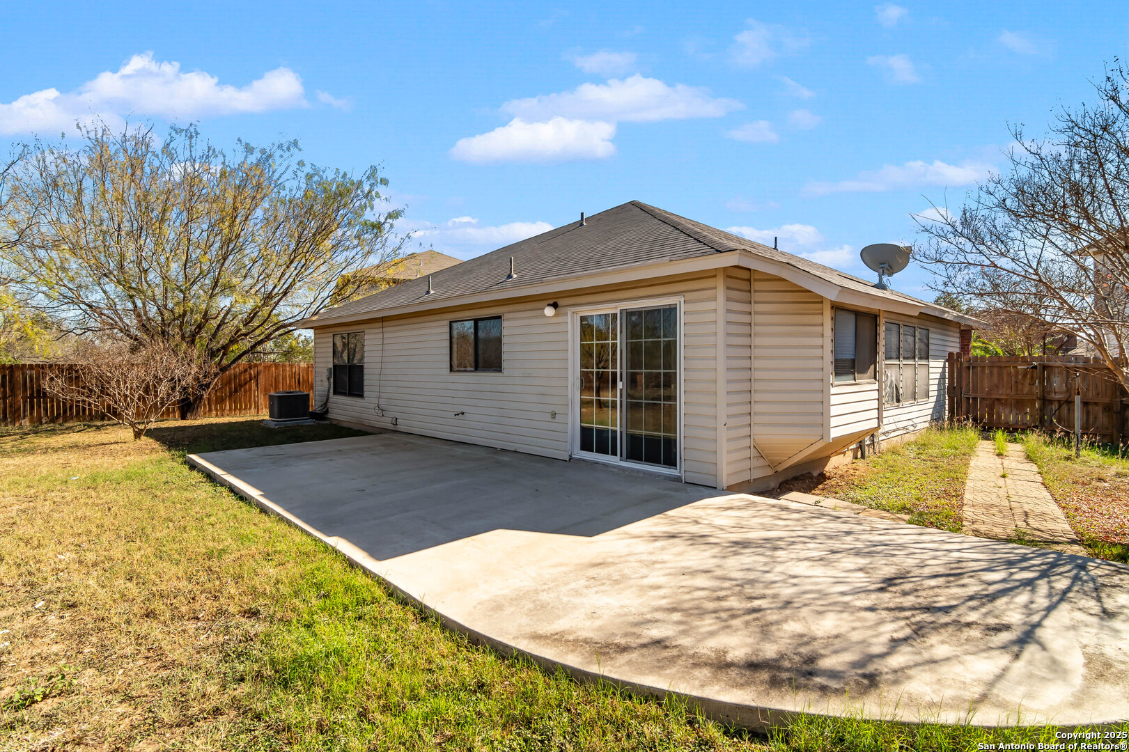 5015 Shara Mist San Antonio TX 78251