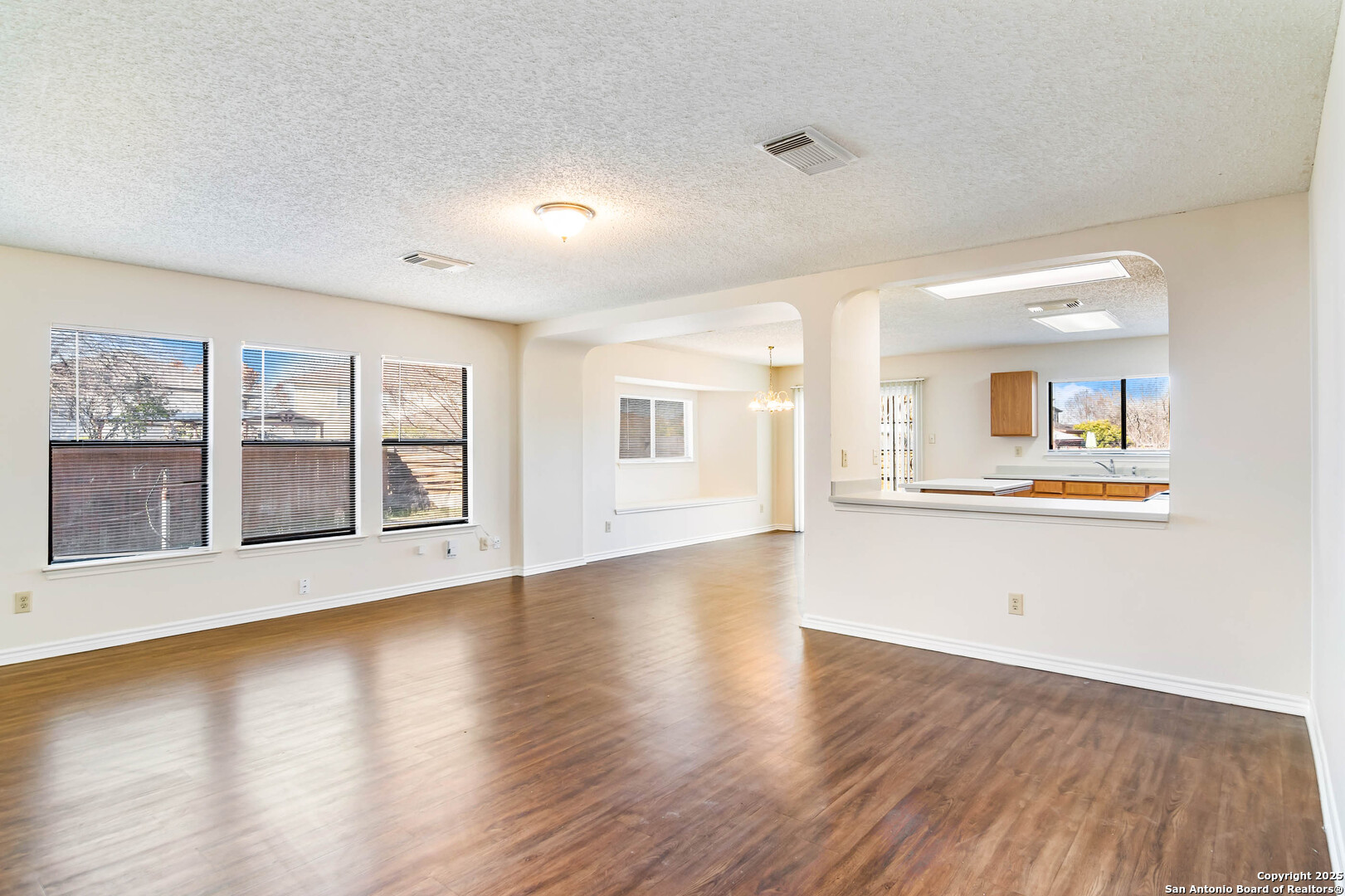 5015 Shara Mist San Antonio TX 78251