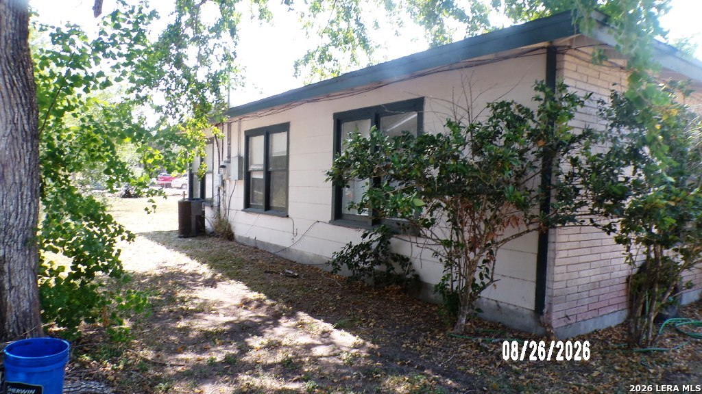 1708 Lucy Lane Beeville TX 78102