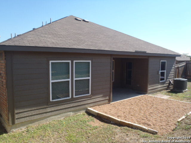 203 Azalea Way New Braunfels TX 78132
