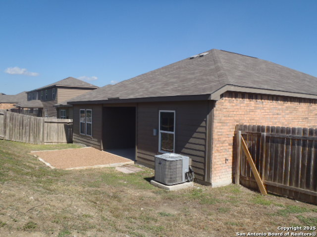 203 Azalea Way New Braunfels TX 78132