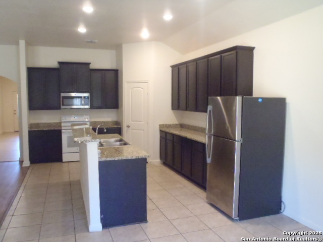 203 Azalea Way New Braunfels TX 78132