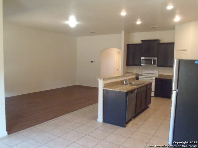 203 Azalea Way New Braunfels TX 78132