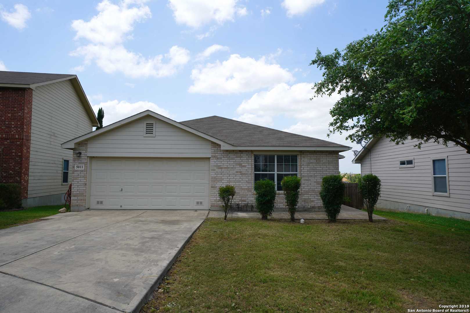 5011 Braden Gate San Antonio TX 78244