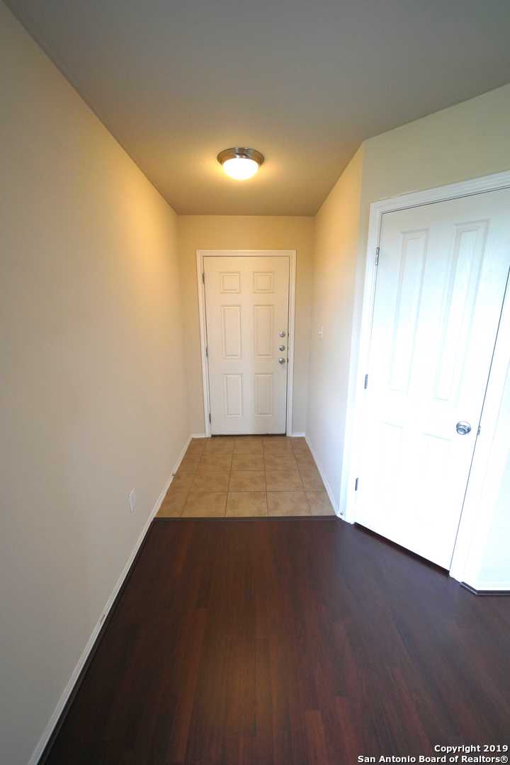 5011 Braden Gate San Antonio TX 78244